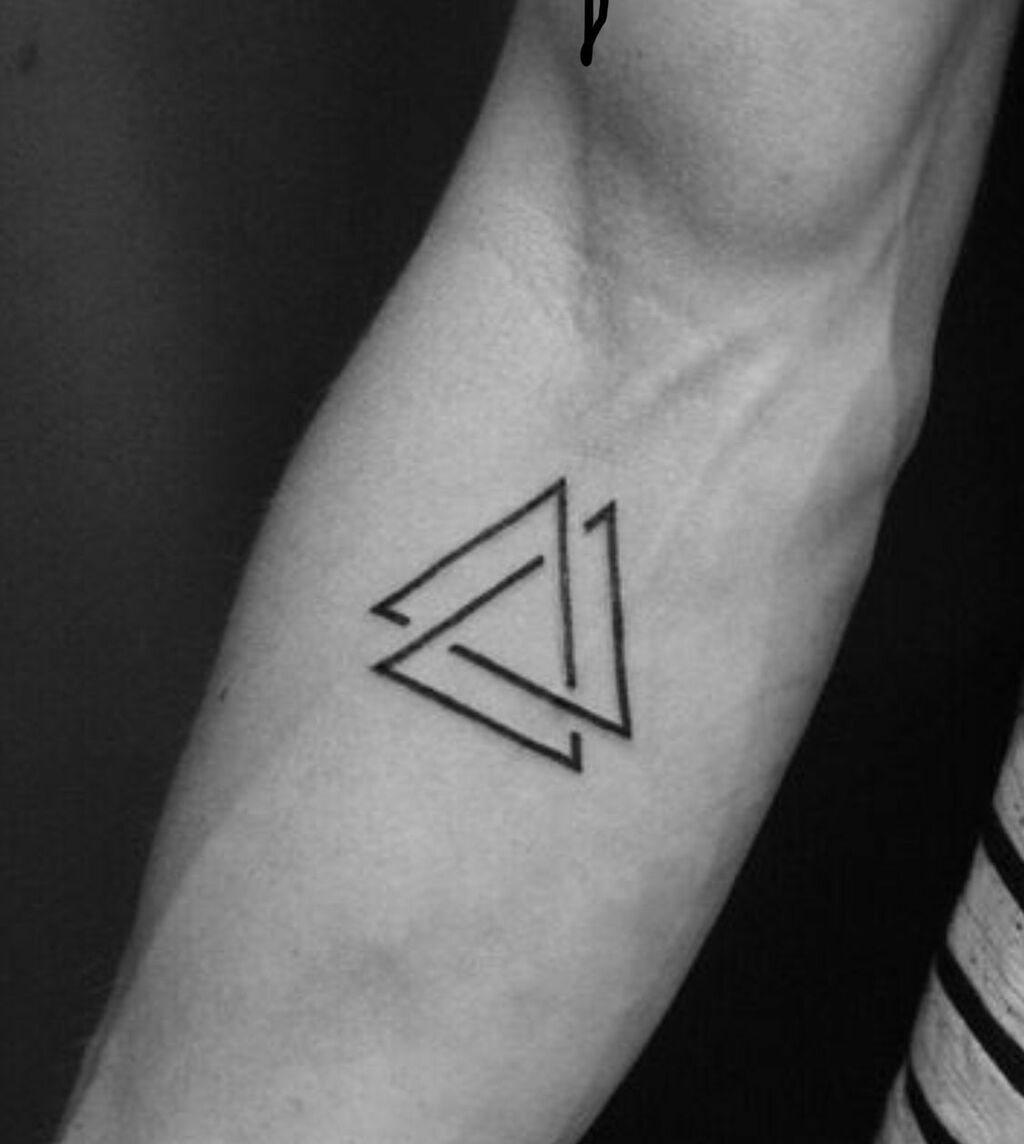 10 Minimalist Tattoo Ideas For Men Inspiring Tattoo Designs Expert