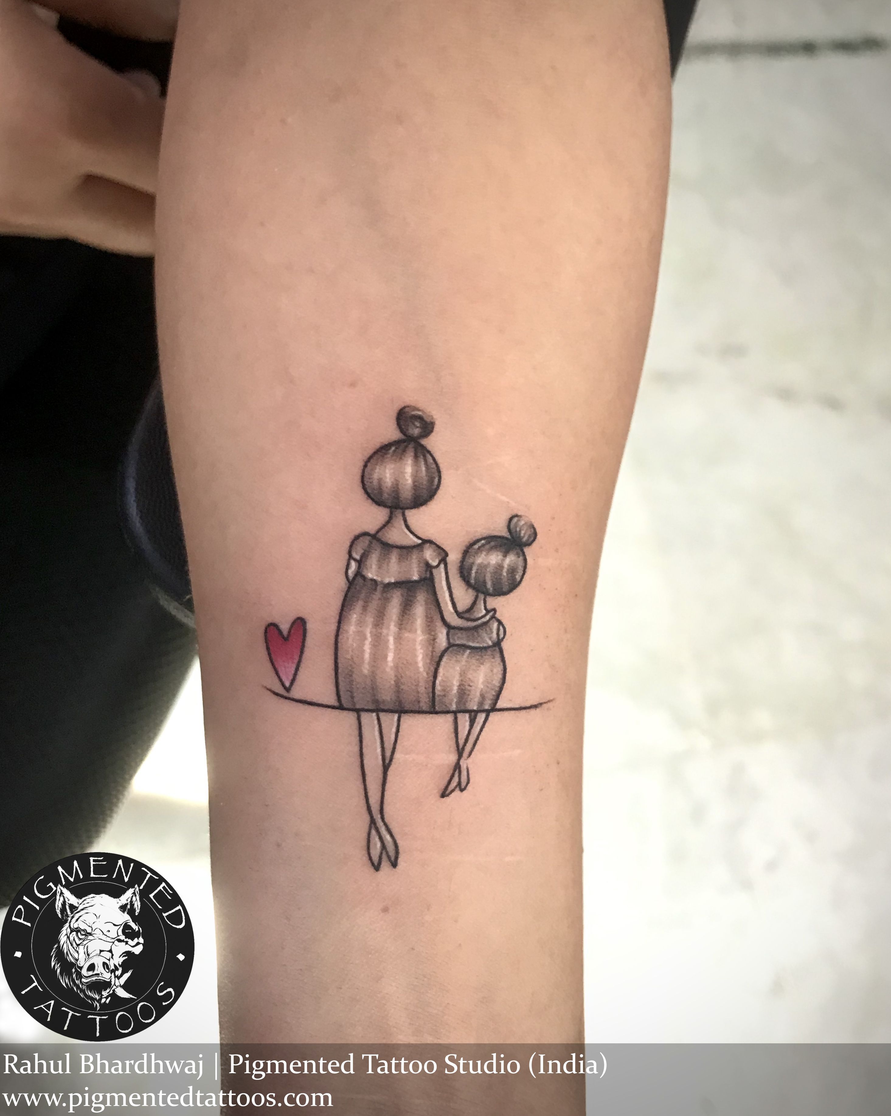 12 Incredibly Sweet Tattoo Ideas For Moms Mom Tattoos Sweet Tattoos