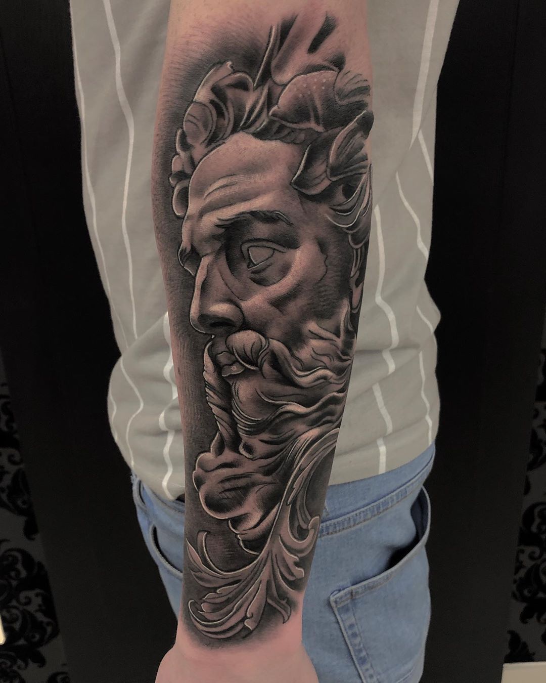 250 Best Zeus Tattoo Designs With Meanings 2022 Greek Mythology Tattoosboygirl Tattoo