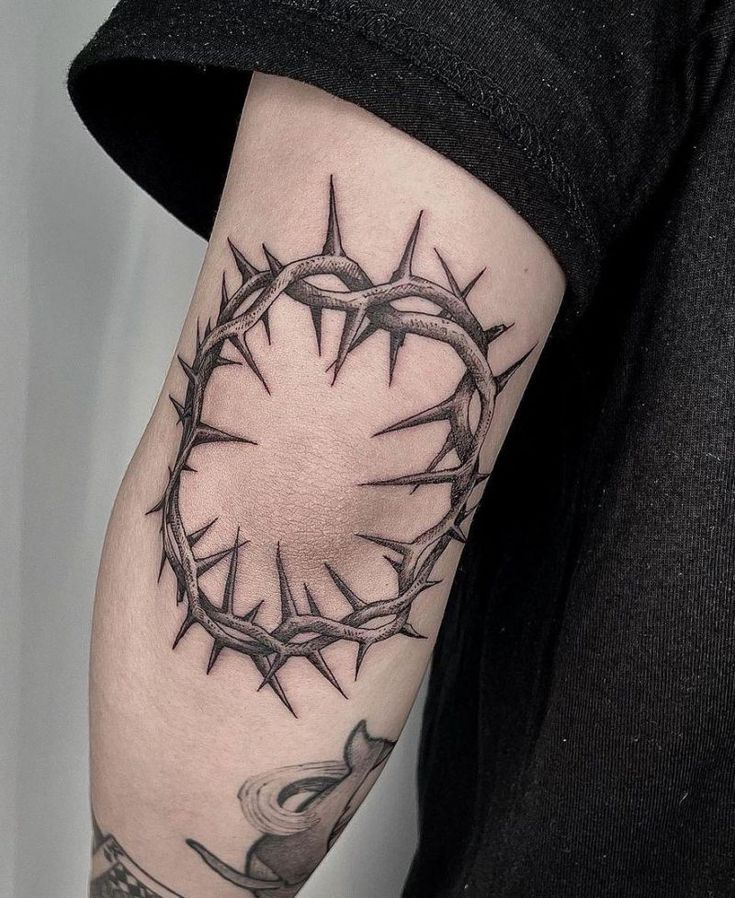 30 Pretty Thorn Tattoos You Need To Copy Style Vp Page 30