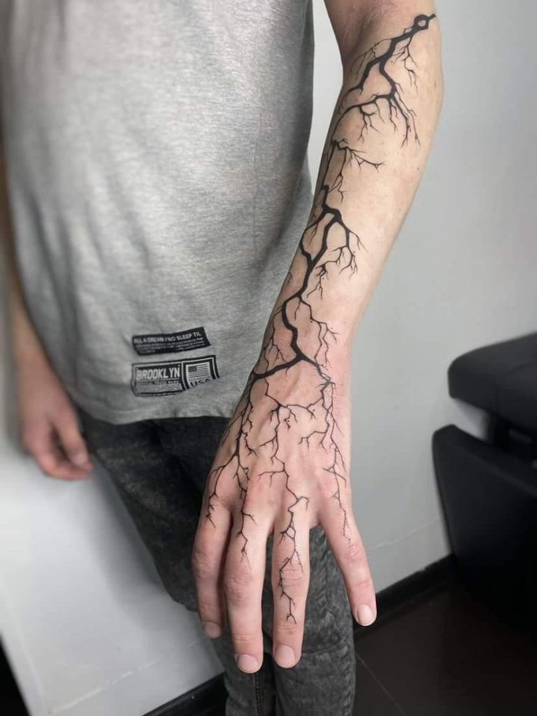 30 Thundering Lightning Tattoo Designs And Ideas For You Instaloverz