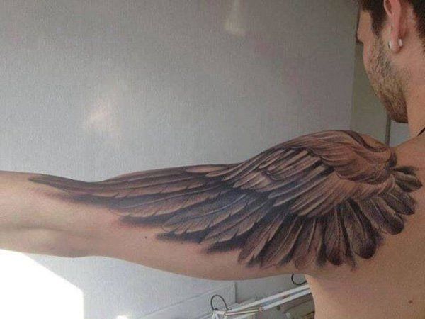 35 Breathtaking Wings Tattoo Designs Art And Design Tatuaje De Ala