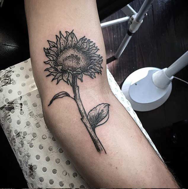 40 Fantastic Sunflower Tattoos That Will Inspire You To Get Inked Tattooblend