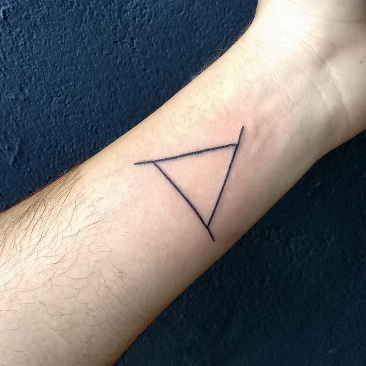 40 Unique Triangle Tattoo Meaning And Designs Sacred Geometry Amp Quot That Amp 39 S What Amp 39 S Up Amp Quot Pinterest