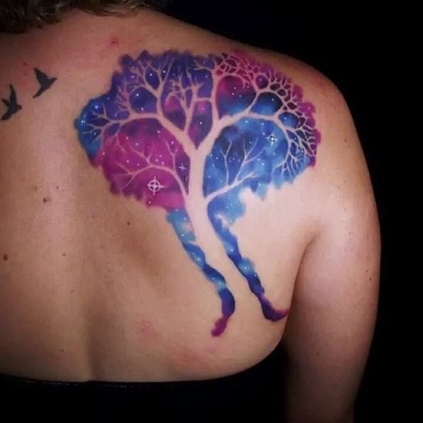 45 Insanely Gorgeous Tree Tattoos On Back