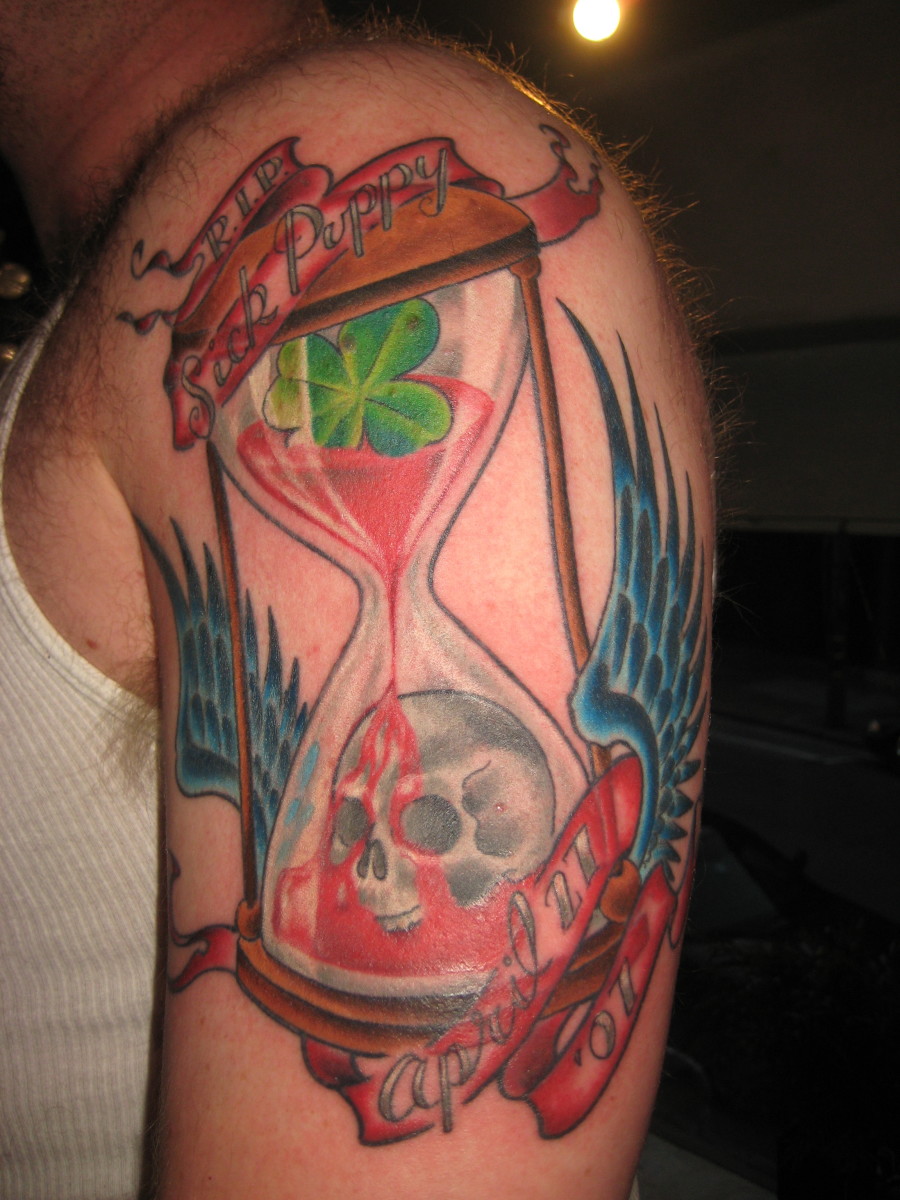 55 Amazing Hourglass Tattoo Designs With Meanings Ideas And