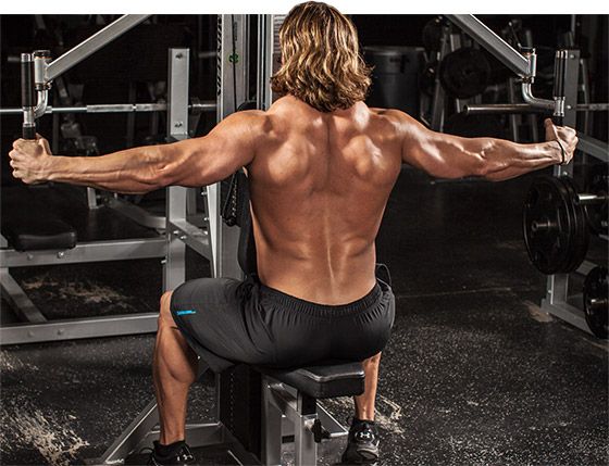 8 Ways To Make Your Rear Delts Roar