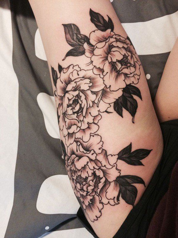 Aggregate More Than 77 Flower Thigh Tattoo Drawings Super Hot In Coedo Com Vn