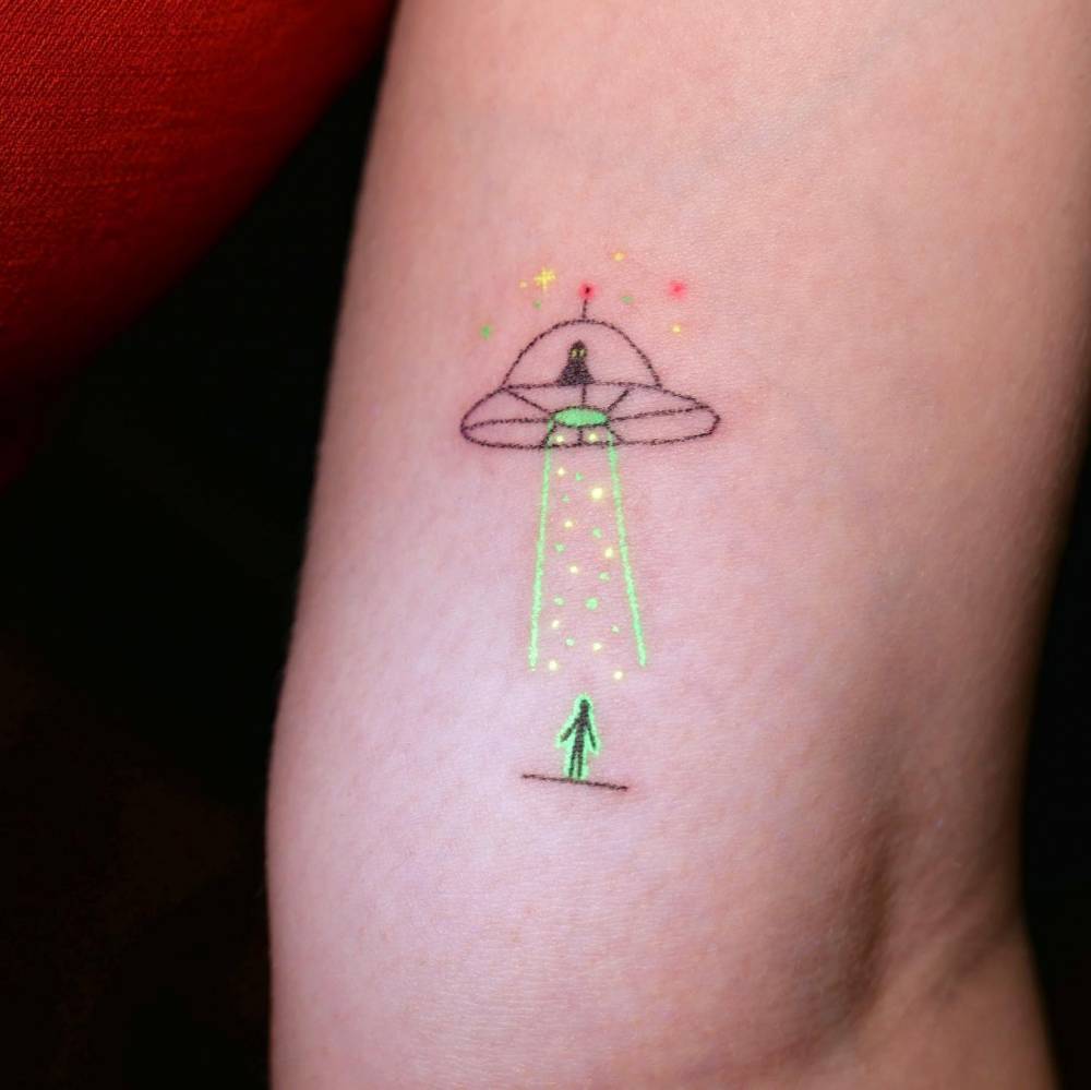 Aggregate More Than 84 Simple Ufo Tattoos Super Hot In Coedo Com Vn