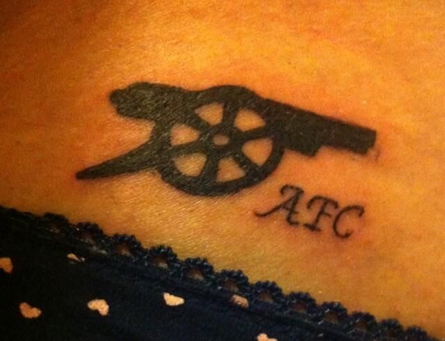 Arsenal Fc Tattoo By Mistameterz Footballtattoo Colourink Tatuering