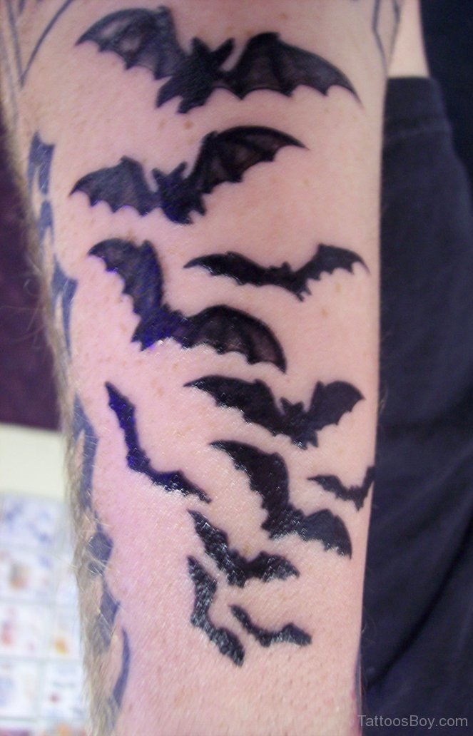 Black Three Flying Bats Tattoo Bats Tattoo Design Tattoo Designs