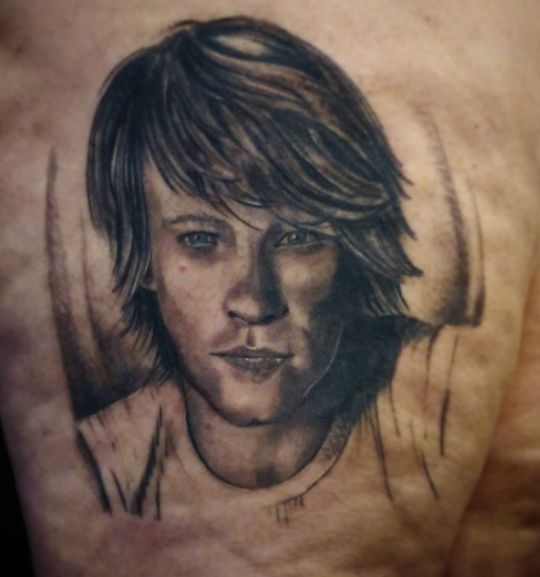 10 Bon Jovi Tattoo Designs for Rock Music Lovers