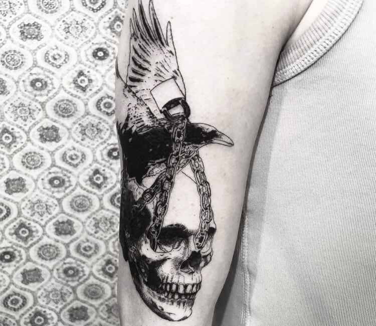 7 Crow Skull Tattoo Designs and Meanings