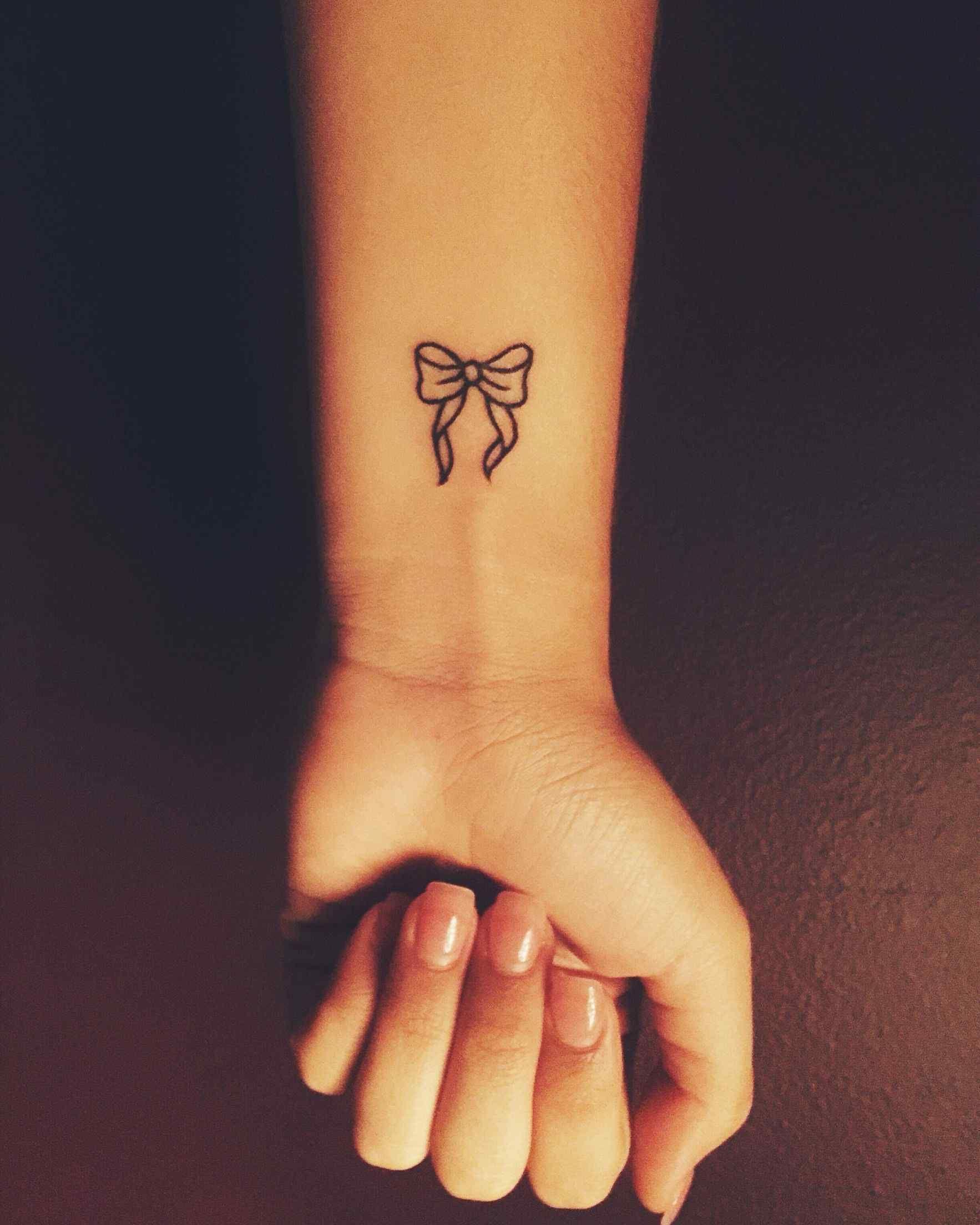 Cute Tattoo Ideas For Girls On Side