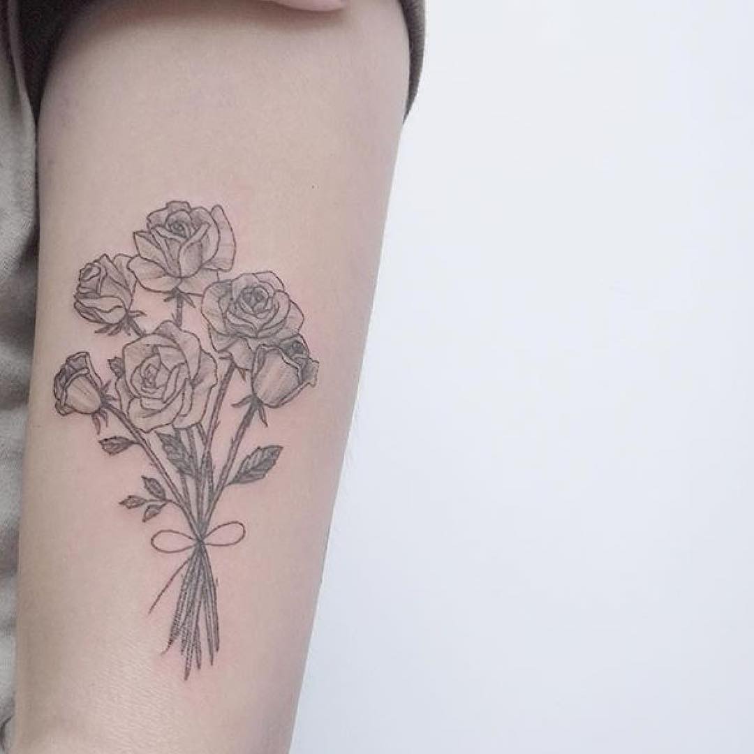 Floral Bouquet Tattoo By Lindsay April Tattoogrid Net