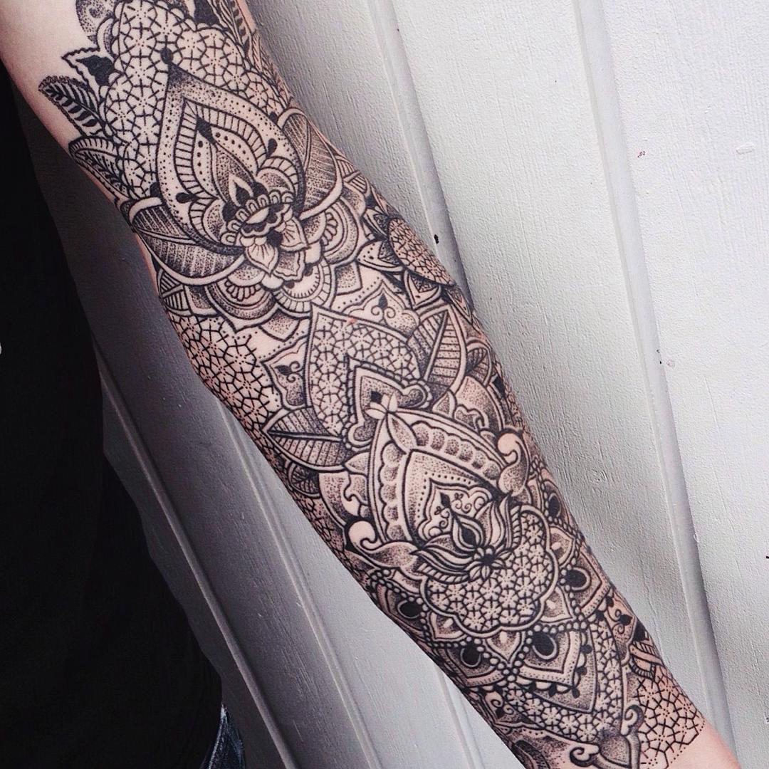 Beautiful Flower Tattoo Patterns to Inspire Your Ink