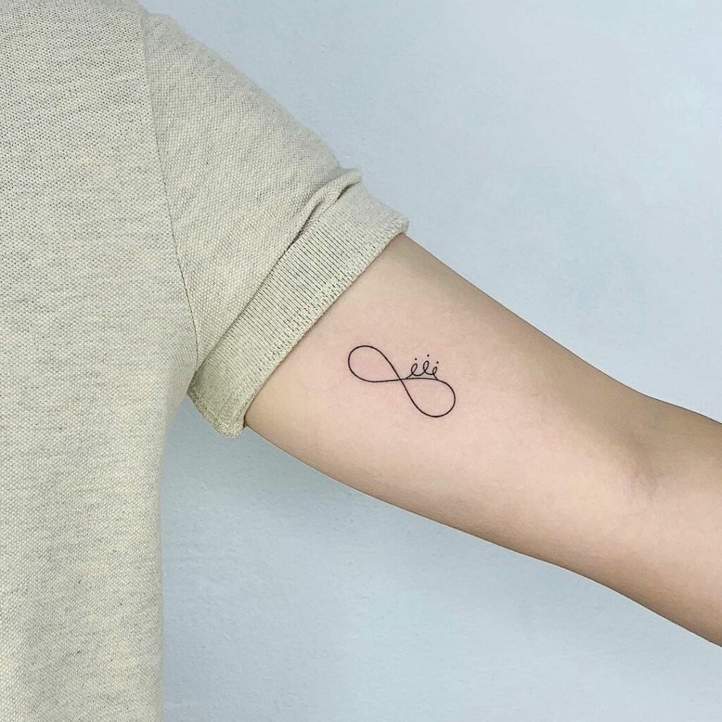 Infinity Sign Tattoos With Names Mihscardiff