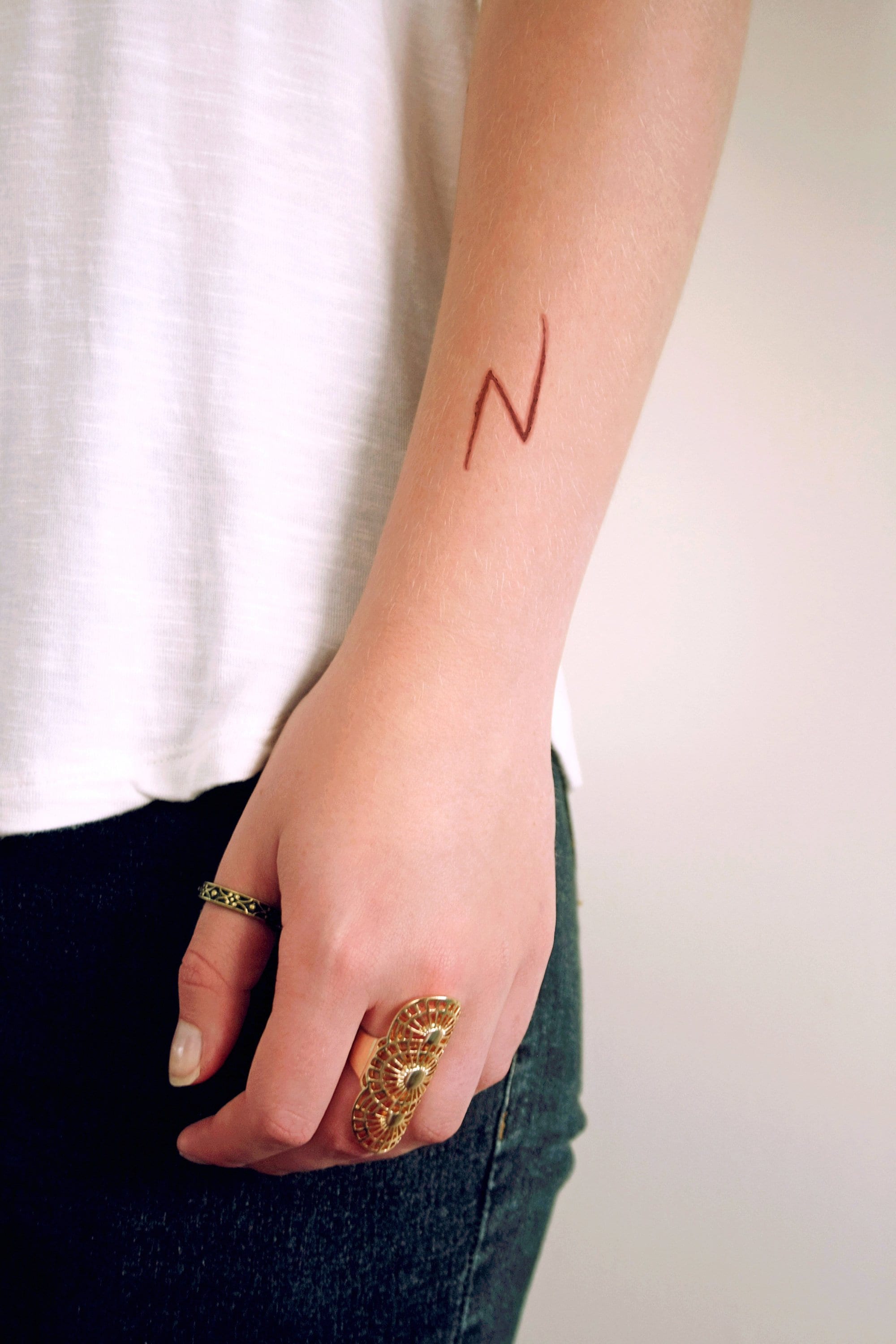 Lightning Bolt Tattoo Tatu S Pinterest Lightning Bolt Tattoo