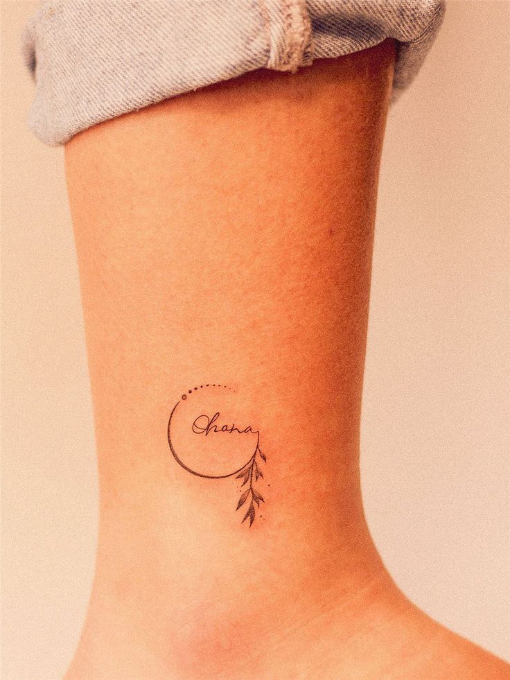 Minimalist Elegance: The Beauty of Line Tattoos