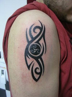 10 Male Tribal Tattoos That Symbolize Strength