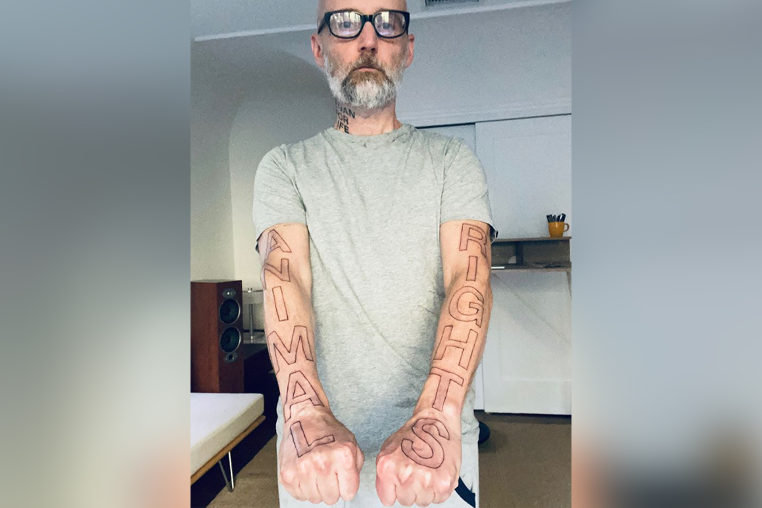 Moby Debuts Animal Rights Tattoo To Mark His 32 Year Vegan Anniversary London Evening