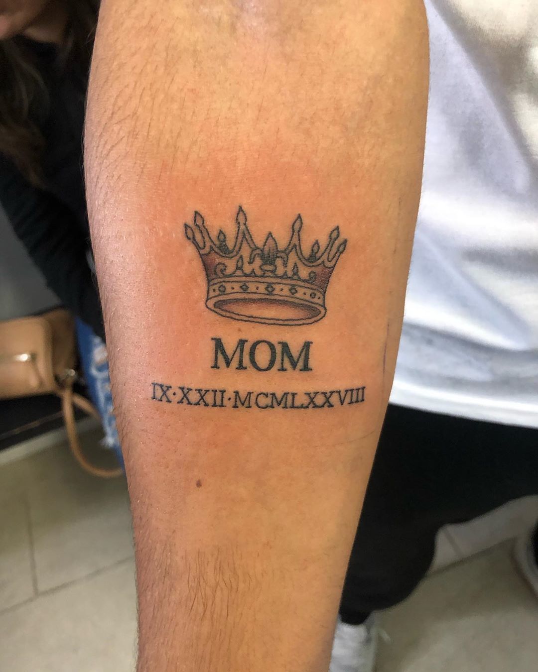 25 Beautiful Mom Tattoo Ideas You'll Love