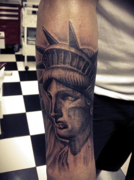 New York Statue Of Liberty Tattoo Liberty Tattoo Arm Tattoos For Guys