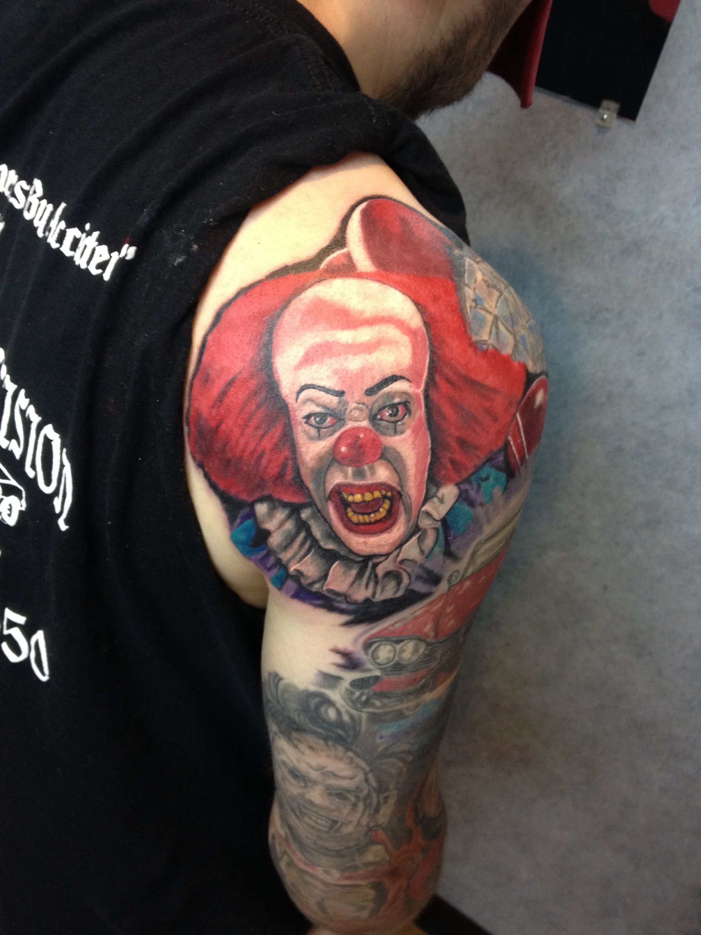 Pennywise Done By Joey Hamilton Pennywise Tattoo Horror Tattoo