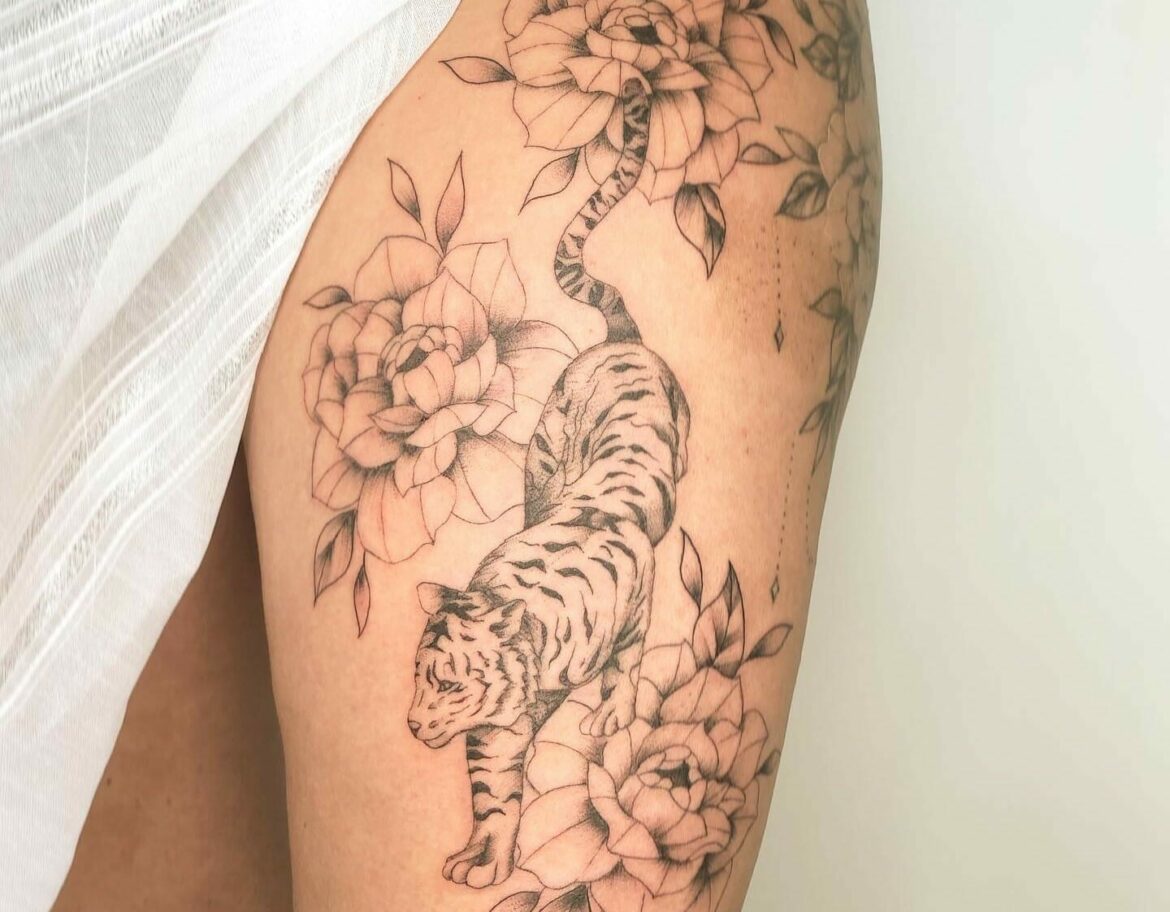 Pin By Yv On Tattoos Tiger Tattoo Thigh Tattoos Women Tattoos