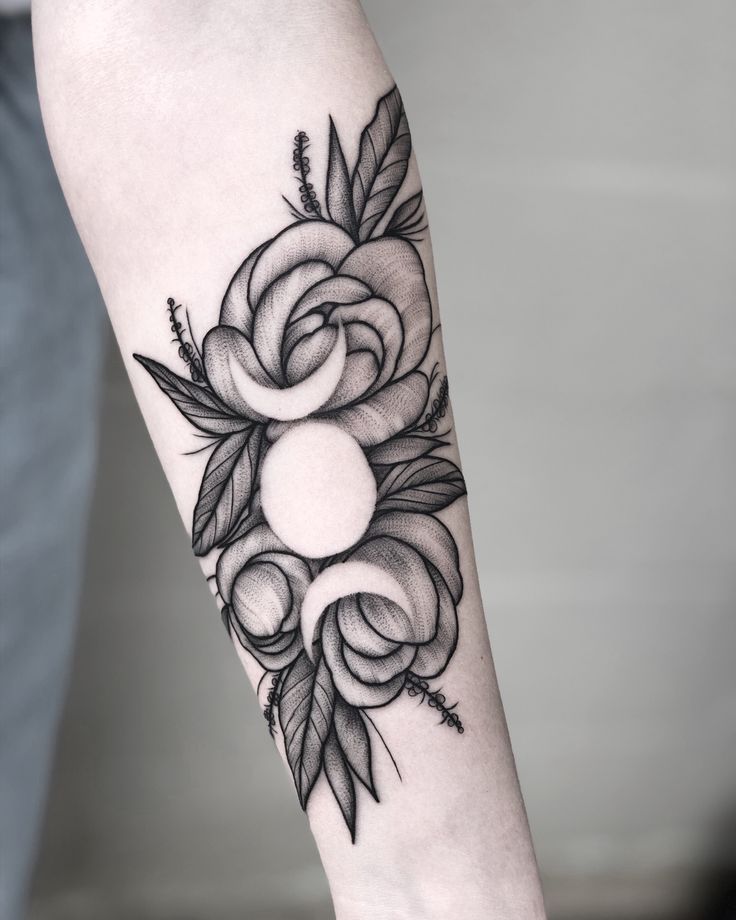 Reddit Tattoo Triple Goddess Moon With Freehand Floral Artist Me Tyler Tx Private Studio