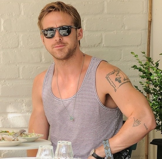 Ryan Gosling Is A Tattooed Dude Photo 2472301 Ryan Gosling Photos