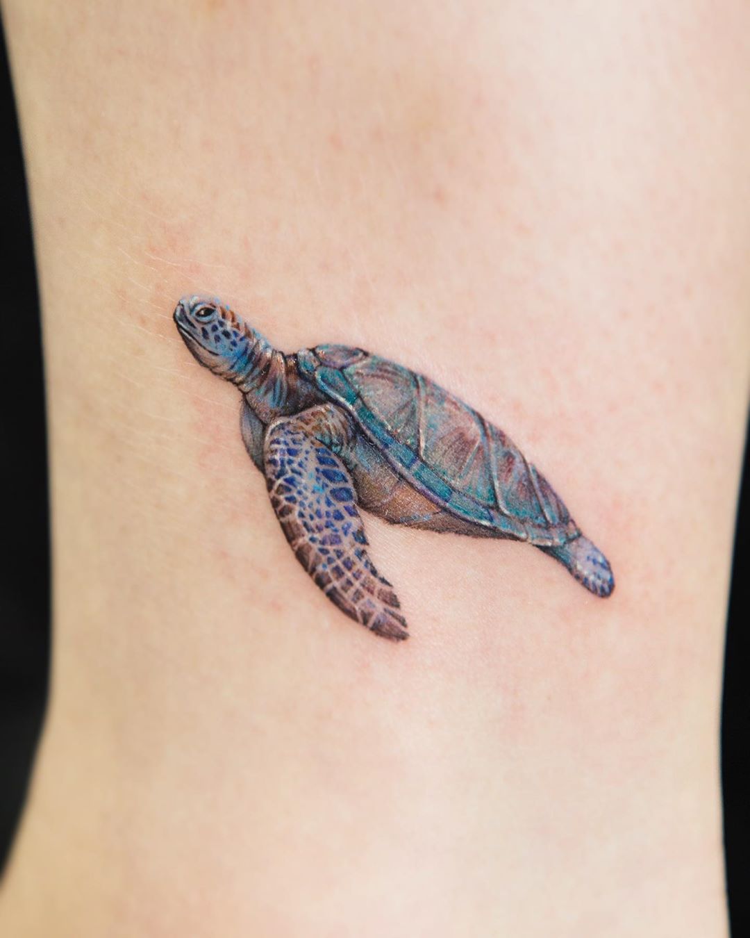 Sea Turtle Tattoo with Flowers Design Inspiration