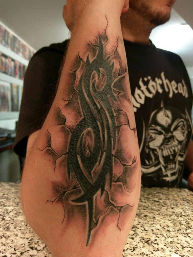 Slipknot Tattoo Designs and Meaning Behind the Ink