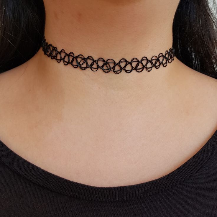 Tattoo Choker: A Timeless Accessory for Body Art Enthusiasts