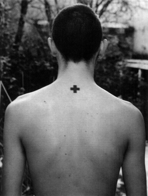 5 Simple Cross Tattoo Designs and Meanings