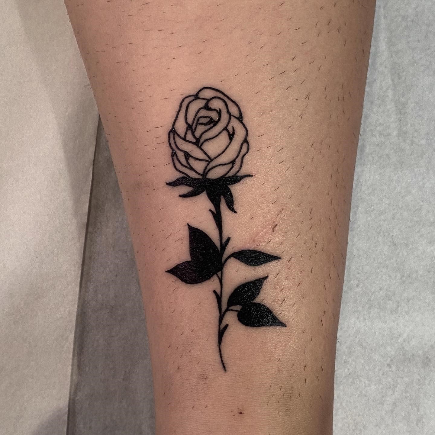 The True Meaning Of Black Rose Tattoo That Many Don T Know