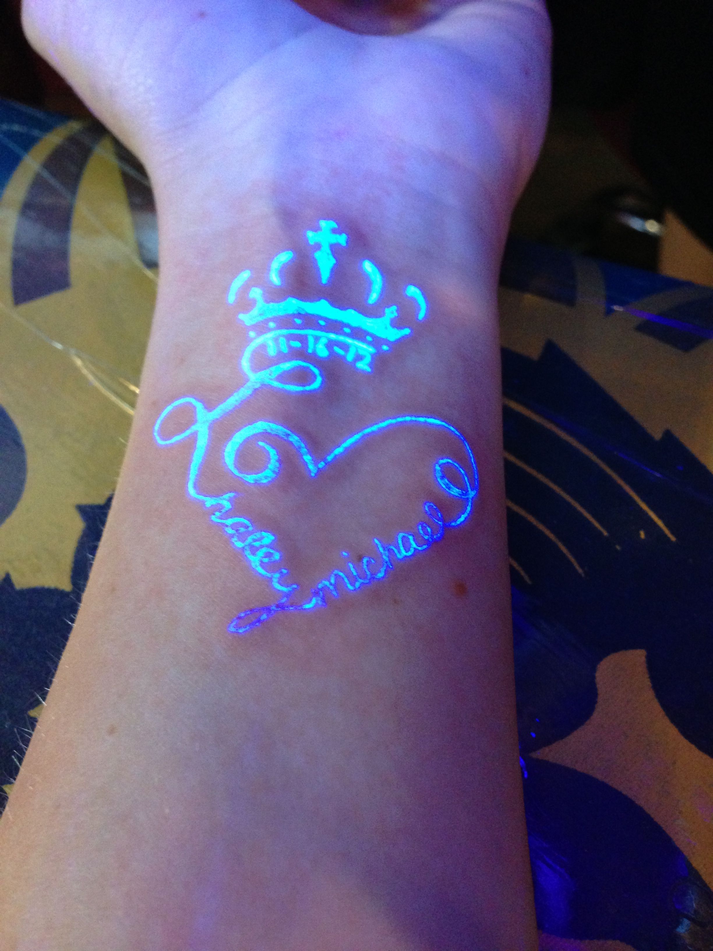 Uv Tattoos The Ultimate Guide Uv Ink Tattoos Uv Tattoo White Ink